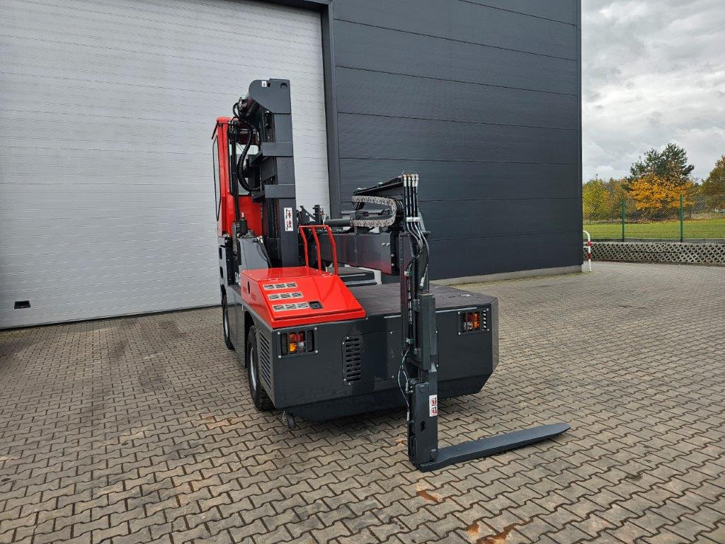 Fantuzzi SF60U - TRAVERSE - Bočni utovarivač: slika 4 Fantuzzi SF60U - TRAVERSE - Bočni utovarivač: slika 4