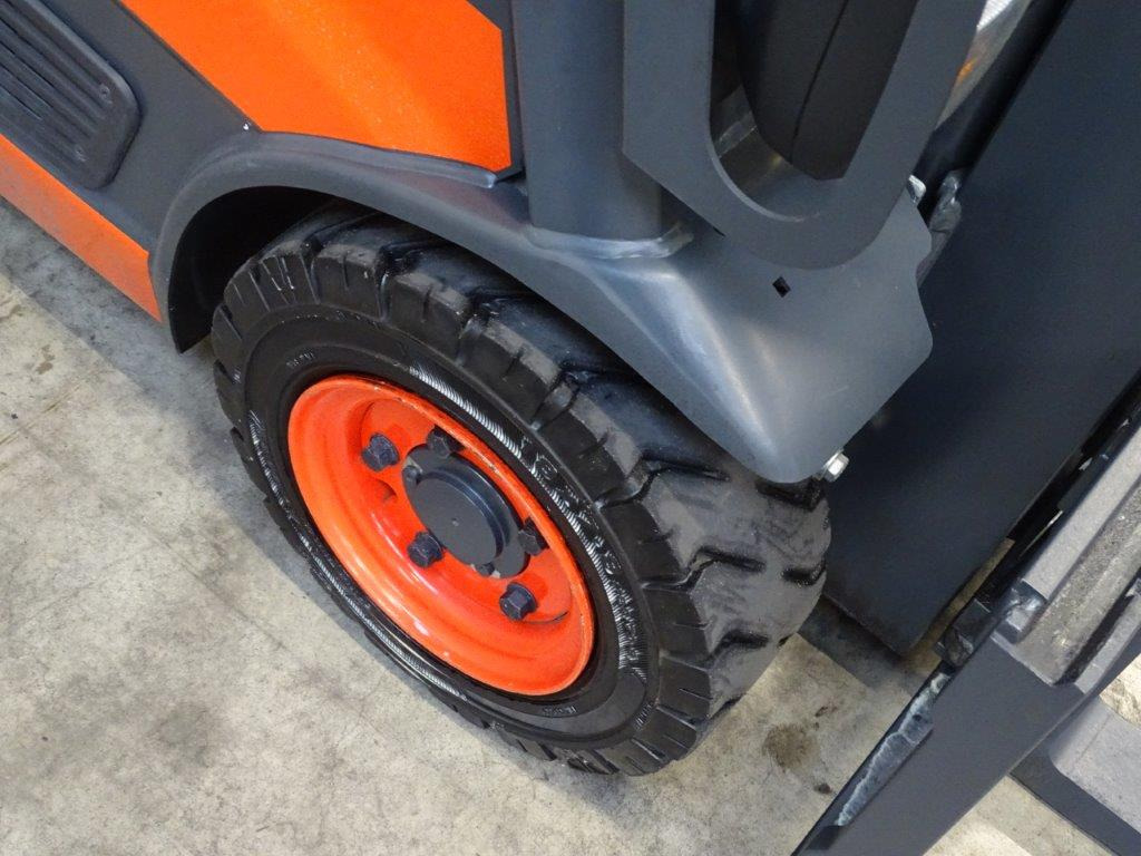 Linde E16P-02 - TRIPLEX - Električni viljuškar: slika 2 Linde E16P-02 - TRIPLEX - Električni viljuškar: slika 2