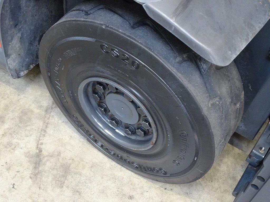 Linde H25D-01 - Dizel viljuškar: slika 2 Linde H25D-01 - Dizel viljuškar: slika 2