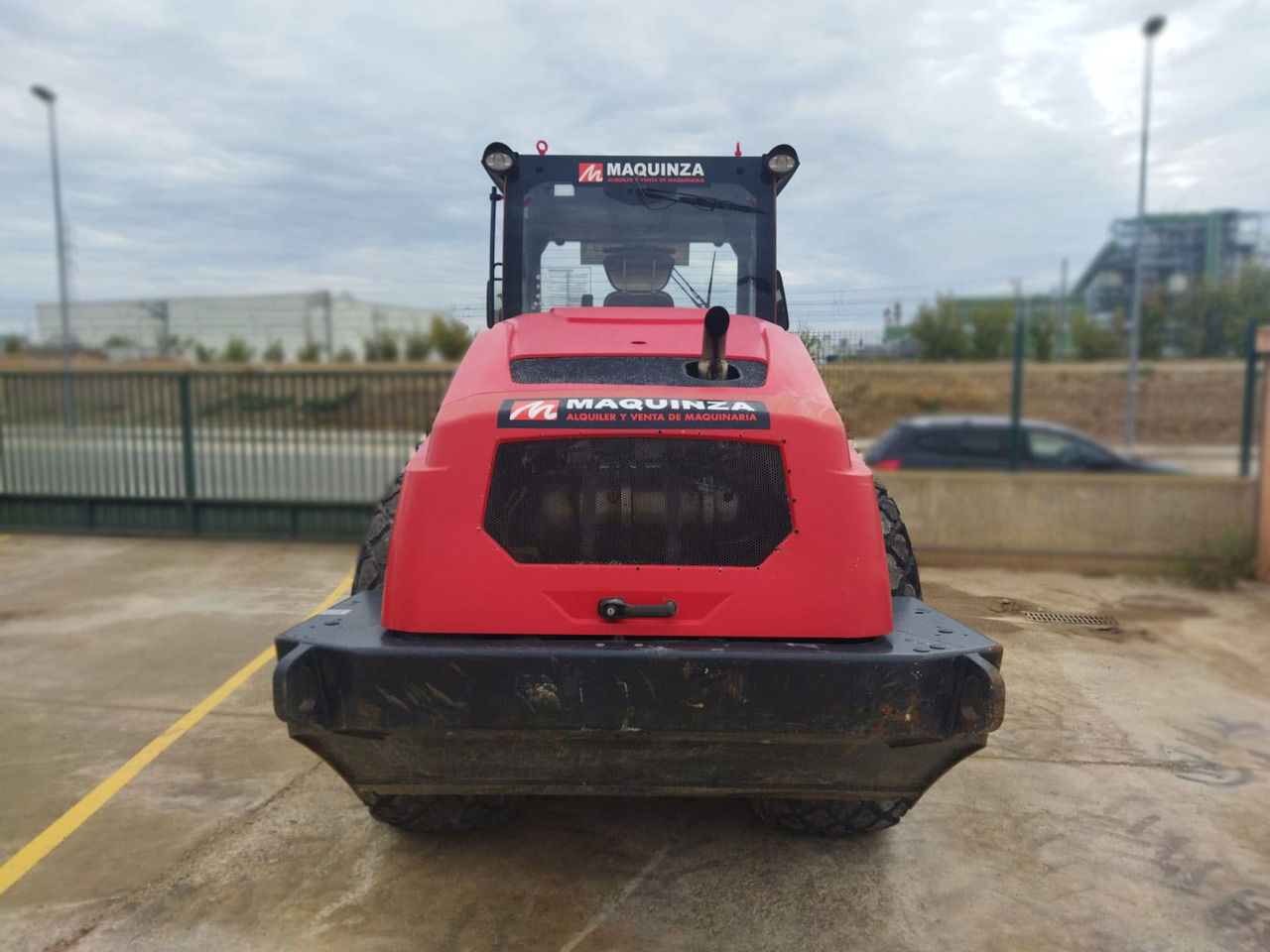BOMAG BW216D5 - Kompaktor: slika 4 BOMAG BW216D5 - Kompaktor: slika 4