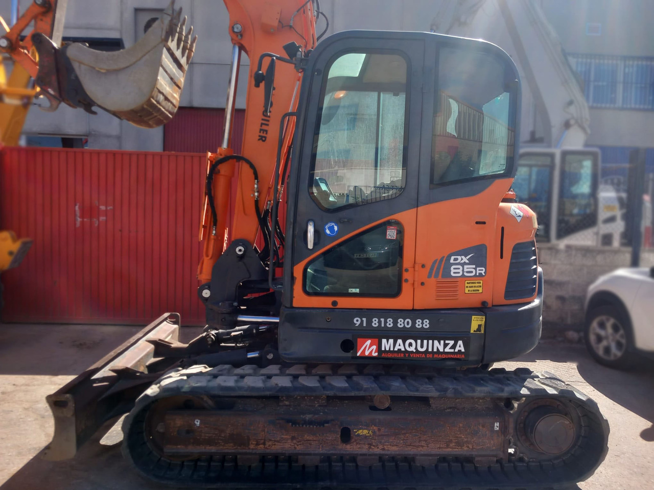 DOOSAN DX85R-3 - Mini bager: slika 1 DOOSAN DX85R-3 - Mini bager: slika 1