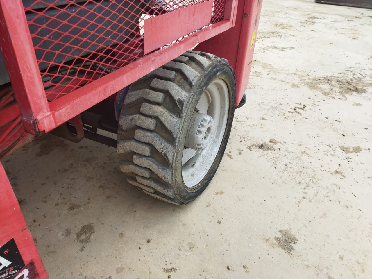 Lift u obliku makaza GENIE GS5390RT: slika 7 Lift u obliku makaza GENIE GS5390RT: slika 7