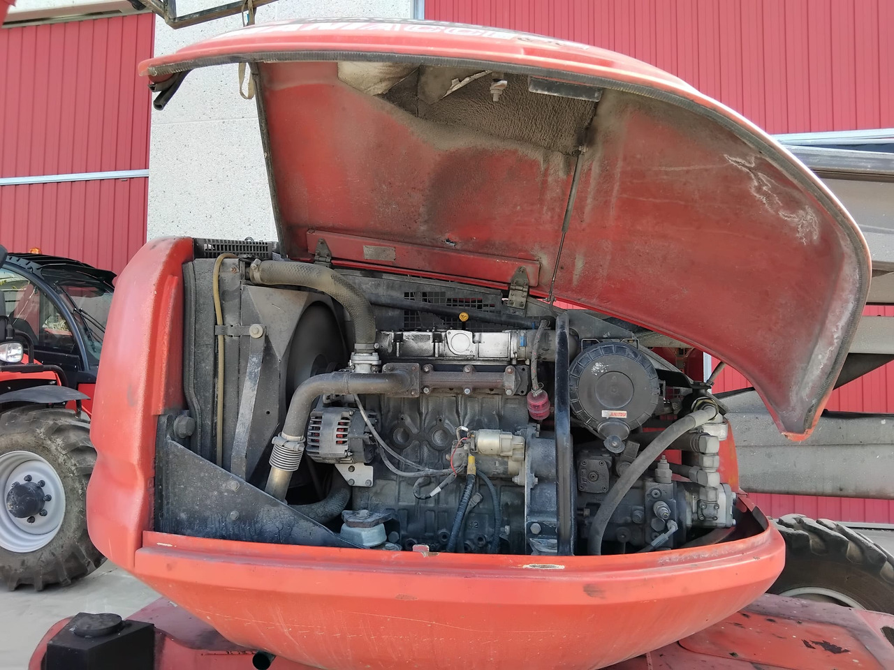 Zglobna platforma MANITOU 160ATJ EJE OSCILANTE: slika 17