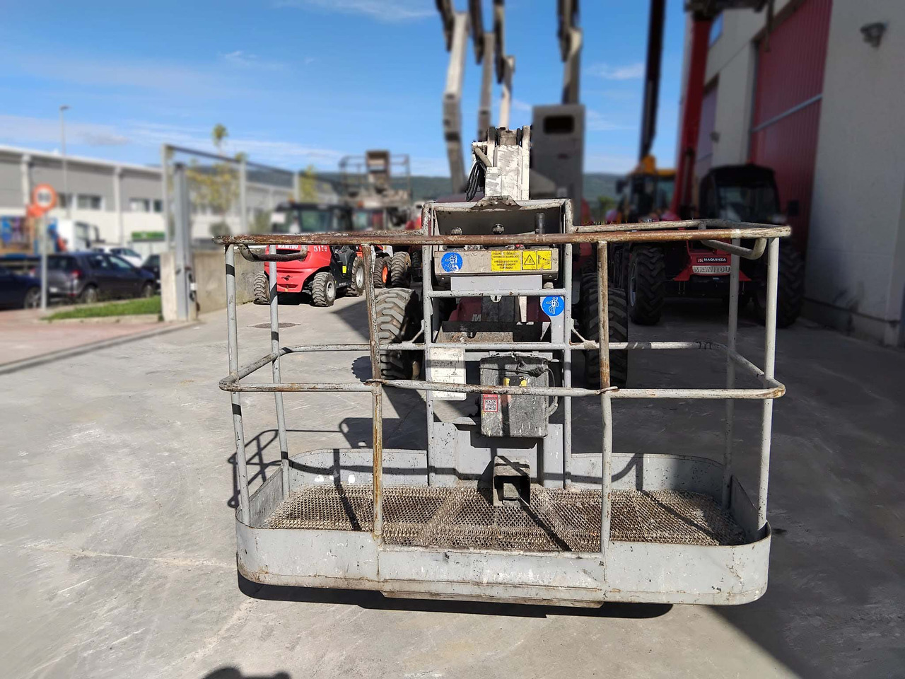 Zglobna platforma MANITOU 160ATJ EJE OSCILANTE: slika 8