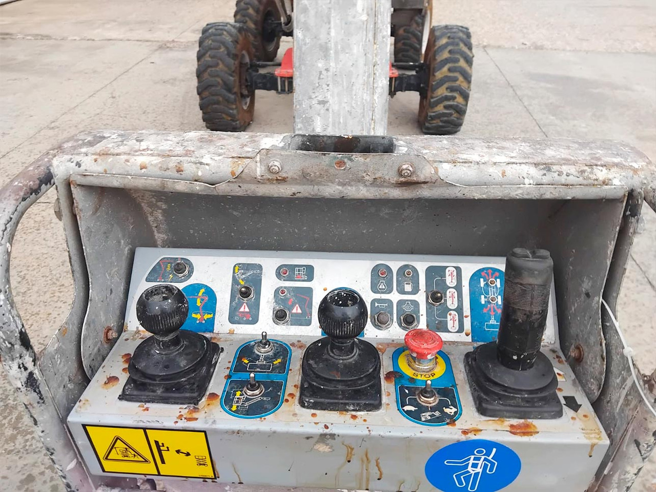Lizing  MANITOU 180ATJ MANITOU 180ATJ: slika 13