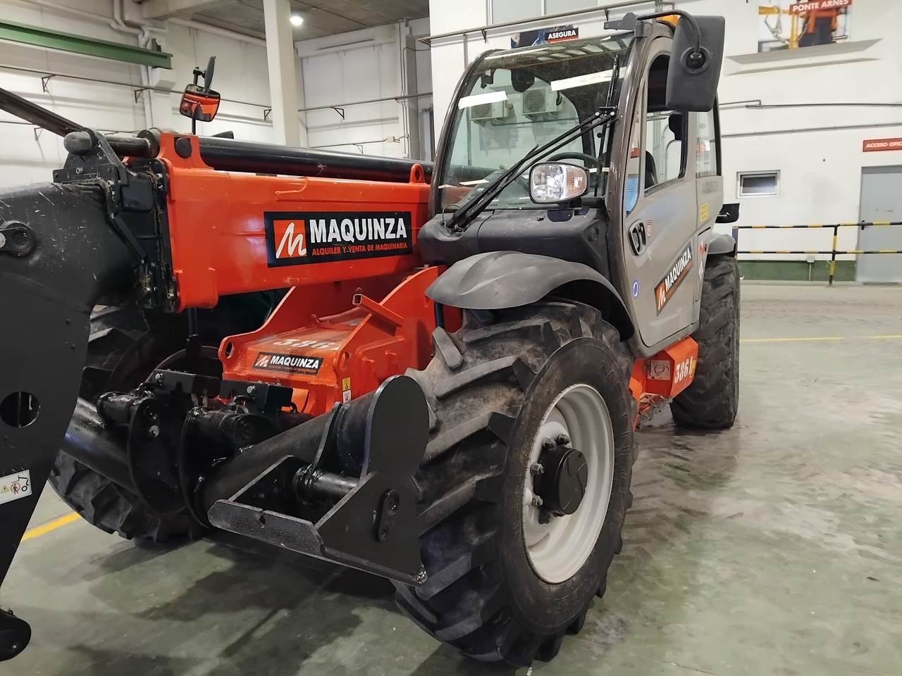 MANITOU MT1335 EASY - Teleskopski upravljač: slika 3 MANITOU MT1335 EASY - Teleskopski upravljač: slika 3