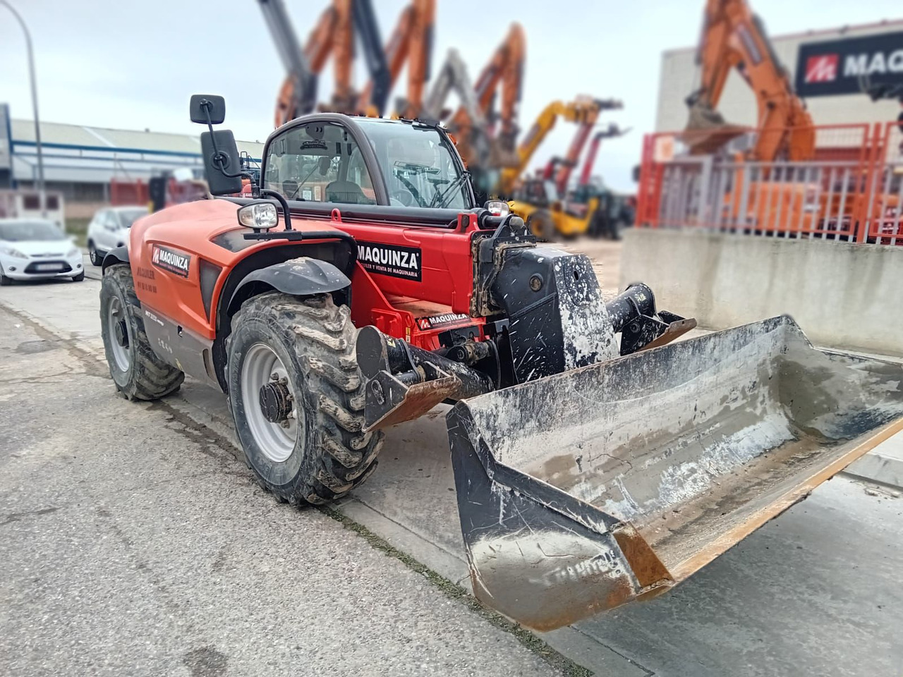 MANITOU MT1335 EASY - Teleskopski upravljač: slika 2 MANITOU MT1335 EASY - Teleskopski upravljač: slika 2
