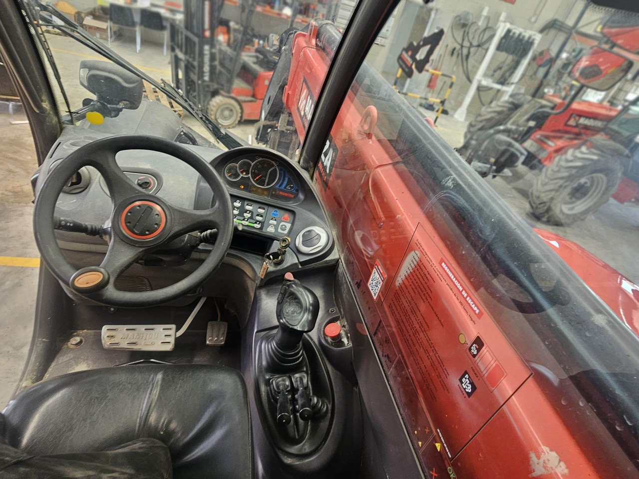 MANITOU MT1335 EASY - Teleskopski upravljač: slika 5 MANITOU MT1335 EASY - Teleskopski upravljač: slika 5