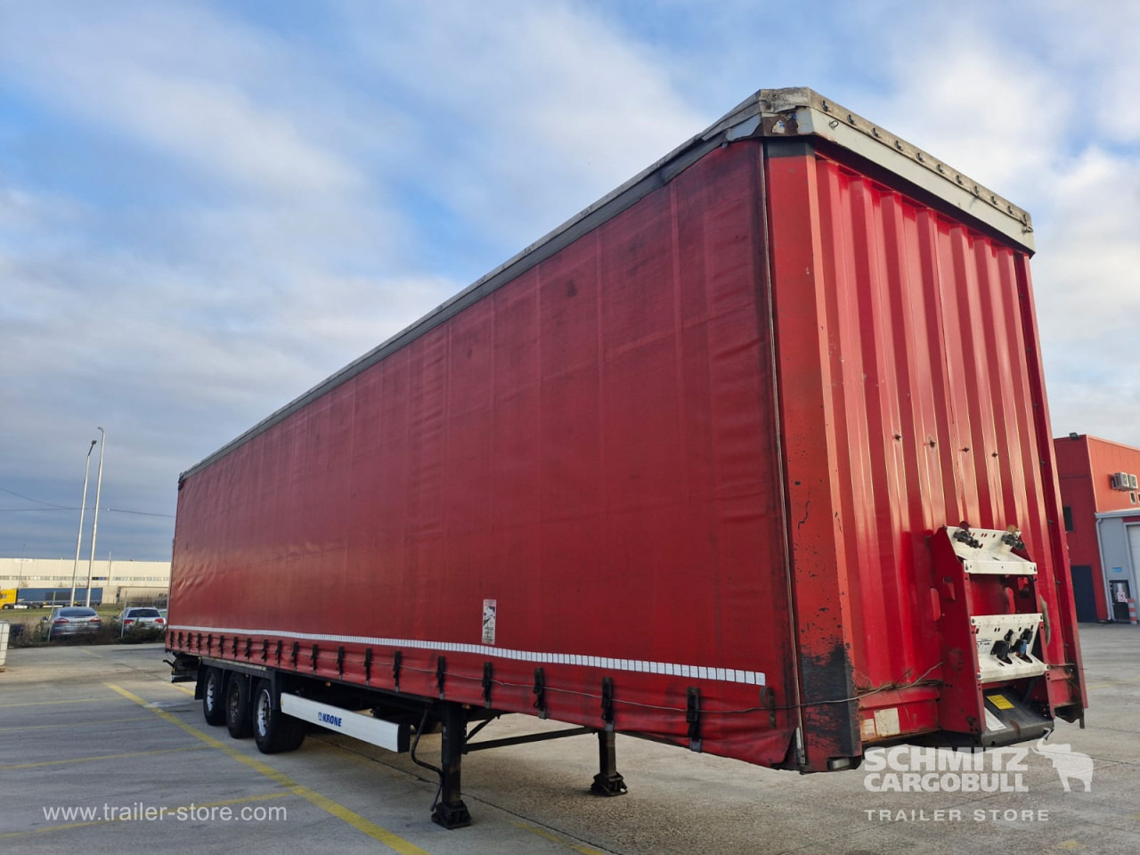 KRONE Curtainsider Mega - Poluprikolica sa ceradom: slika 1 KRONE Curtainsider Mega - Poluprikolica sa ceradom: slika 1