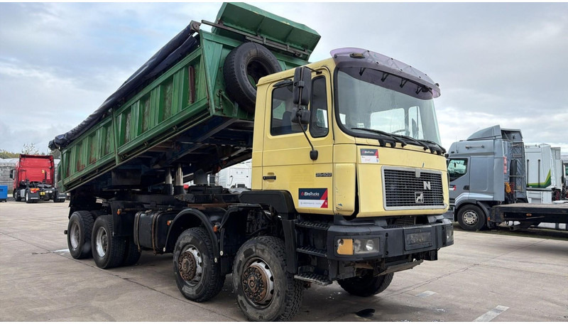 MAN 35.402 (8X8 / BIG AXLES / GRAND PONT / LAMES / STEEL SUSP. / 6 CYLINDER) - Istovarivač: slika 3 MAN 35.402 (8X8 / BIG AXLES / GRAND PONT / LAMES / STEEL SUSP. / 6 CYLINDER) - Istovarivač: slika 3