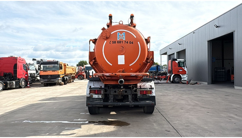 Mercedes-Benz Atego 2528 (14500L / LAMES DEVANT / 6X2 / BOITE MANUELLE) - Vakuumska cisterna: slika 5 Mercedes-Benz Atego 2528 (14500L / LAMES DEVANT / 6X2 / BOITE MANUELLE) - Vakuumska cisterna: slika 5