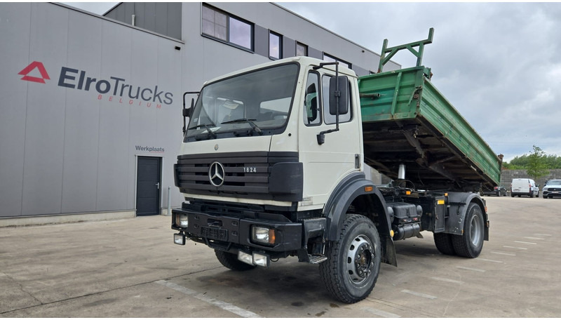 Mercedes-Benz SK 1824 (V6 / 4X4 / GRAND PONT / LAMES / PROPRE / BOITE MANUELLE) - Istovarivač: slika 1 Mercedes-Benz SK 1824 (V6 / 4X4 / GRAND PONT / LAMES / PROPRE / BOITE MANUELLE) - Istovarivač: slika 1
