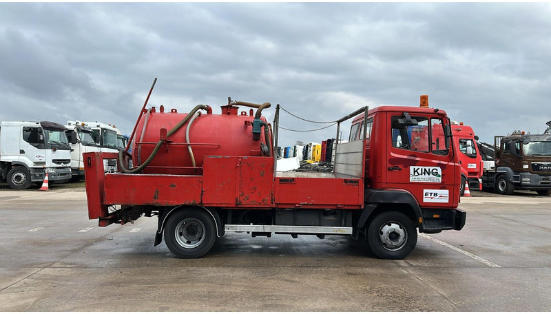 Mercedes-Benz SK 814 (VIDANGEUR / VACUUM / AUXILAIRY / SPER / STEEL SUSP. / LAMES) - Vakuumska cisterna: slika 4 Mercedes-Benz SK 814 (VIDANGEUR / VACUUM / AUXILAIRY / SPER / STEEL SUSP. / LAMES) - Vakuumska cisterna: slika 4