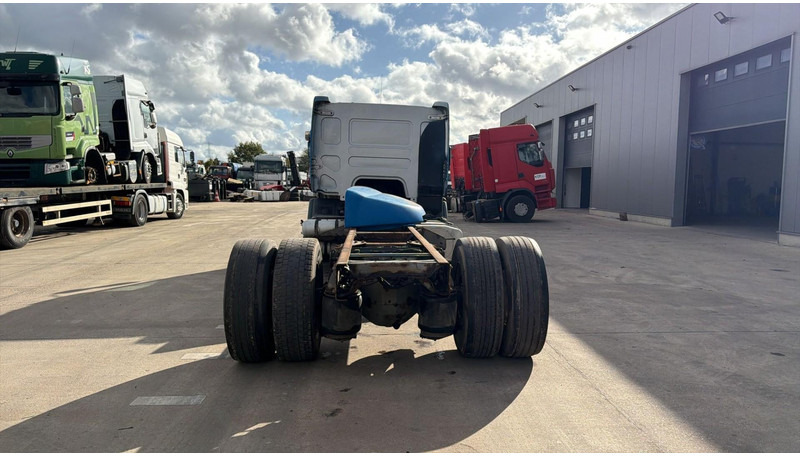 Renault Premium 320 (BOITE MANUELLE / MANUAL GEARBOX) - Kamion sa golom šasijom i zatvorenom kabinom: slika 5 Renault Premium 320 (BOITE MANUELLE / MANUAL GEARBOX) - Kamion sa golom šasijom i zatvorenom kabinom: slika 5