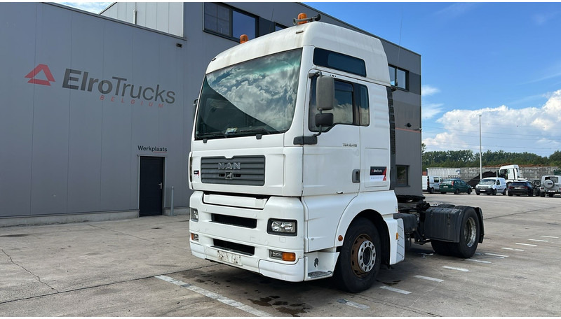 MAN TGA 18.410 (MANUAL PUMP / POMPE MANUELLE / MANUAL GEARBOX / BOITE MANUELLE) - Tegljač: slika 1 MAN TGA 18.410 (MANUAL PUMP / POMPE MANUELLE / MANUAL GEARBOX / BOITE MANUELLE) - Tegljač: slika 1