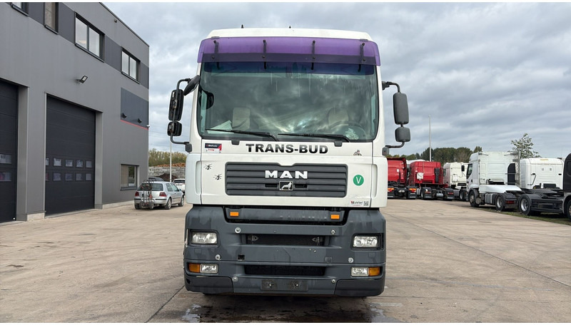 MAN TGA 18.440 (BOITE MANUELLE / PTO / POMPE HYDRAULIQUE / MANUAL GEARBOX / HYDRAULIC PUMP) - Tegljač: slika 2 MAN TGA 18.440 (BOITE MANUELLE / PTO / POMPE HYDRAULIQUE / MANUAL GEARBOX / HYDRAULIC PUMP) - Tegljač: slika 2