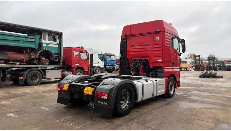 MAN TGX 18.480 (321.000 KM !!! / RETARDER / BELGIAN TRUCK / EURO 6 / PERFECT CONDITION / 3700H) - Tegljač: slika 4 MAN TGX 18.480 (321.000 KM !!! / RETARDER / BELGIAN TRUCK / EURO 6 / PERFECT CONDITION / 3700H) - Tegljač: slika 4