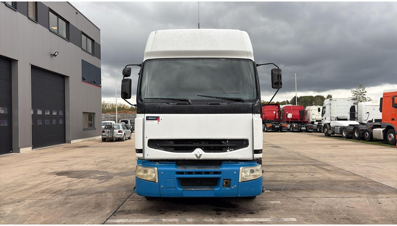 Renault Premium 400 (POMPE MANUELLE / MANUAL PUMP / GRAND PONT / BIG AXLE) - Tegljač: slika 3 Renault Premium 400 (POMPE MANUELLE / MANUAL PUMP / GRAND PONT / BIG AXLE) - Tegljač: slika 3