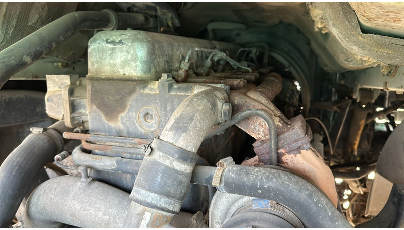 Tegljač Scania 113-360 (POMPE MANUELLE / MANUAL PUMP / PARFAIT ETAT / PERFECT CONDITION): slika 15