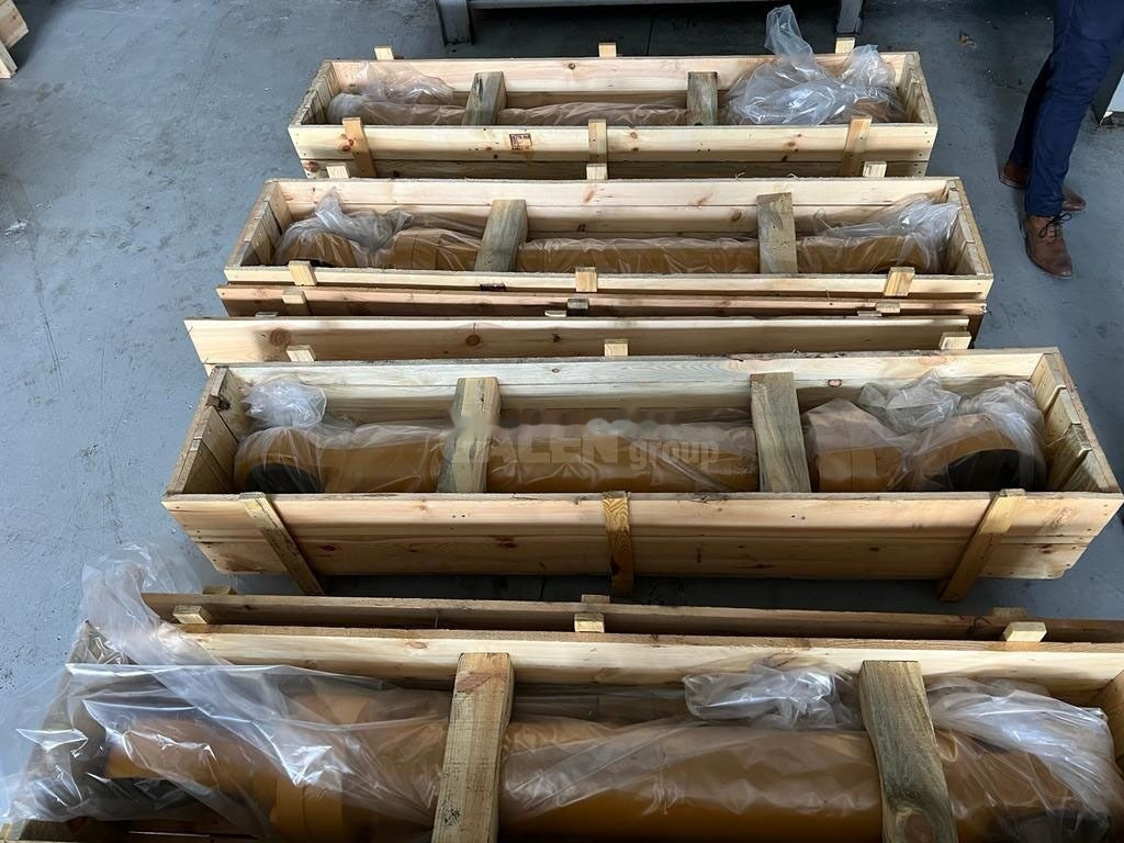 Caterpillar - Hidraulični cilindar za Bager: slika 5 Caterpillar - Hidraulični cilindar za Bager: slika 5