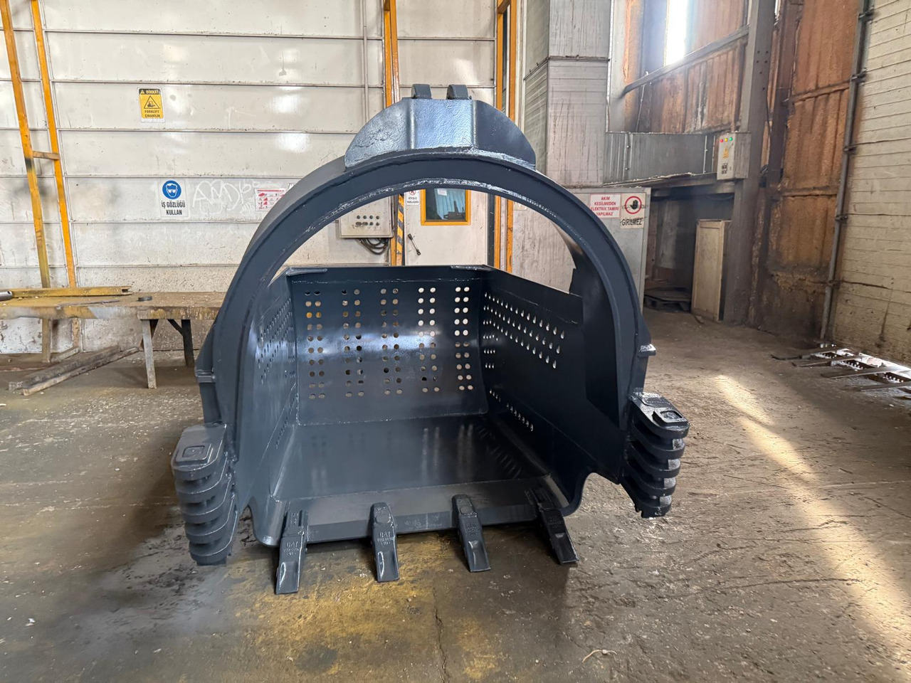 GALEN 2m3 Dragline Bucket - Bager dreglajn: slika 3 GALEN 2m3 Dragline Bucket - Bager dreglajn: slika 3