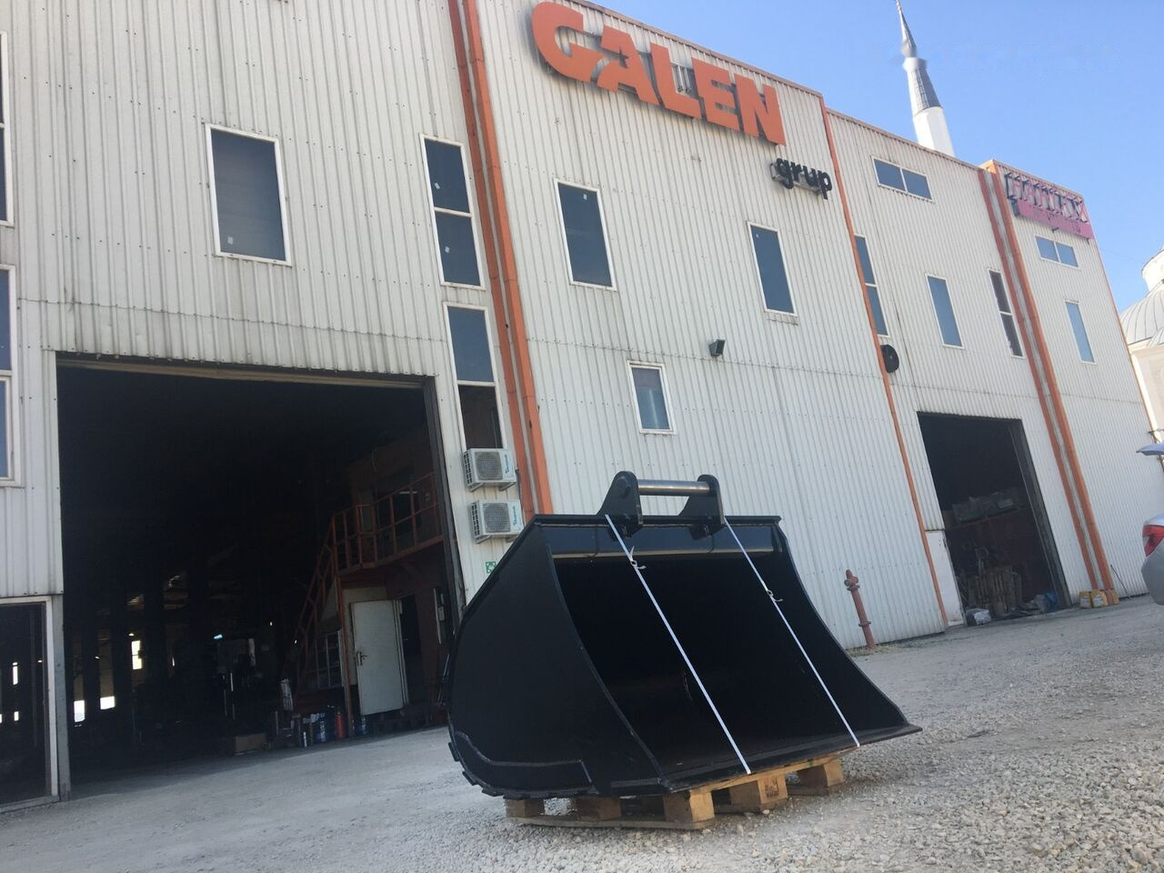 Galen L1400 K160 OQ65 Reversible Edge - Kašika za bager: slika 3 Galen L1400 K160 OQ65 Reversible Edge - Kašika za bager: slika 3