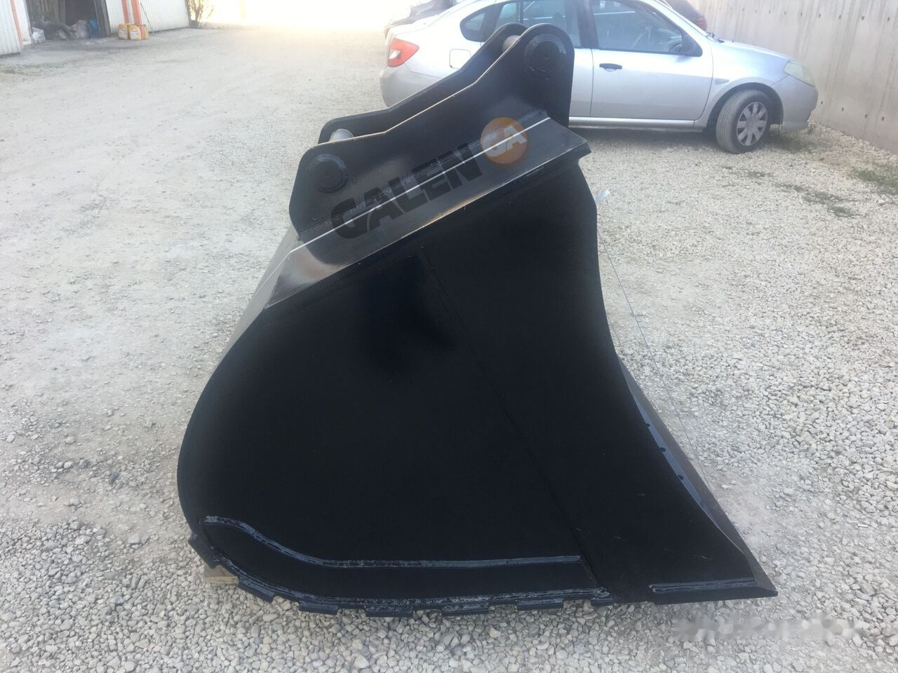 Galen L1400 K160 OQ65 Reversible Edge - Kašika za bager: slika 5 Galen L1400 K160 OQ65 Reversible Edge - Kašika za bager: slika 5