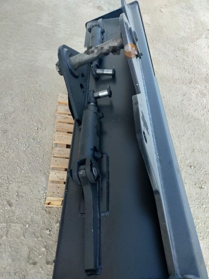 Galen OQ65 Tilt Bucket - Kašika za bager: slika 3 Galen OQ65 Tilt Bucket - Kašika za bager: slika 3