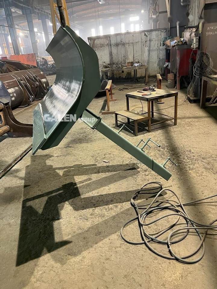 Galen Snow Blade for Forklift - Raonik za sneg: slika 1 Galen Snow Blade for Forklift - Raonik za sneg: slika 1