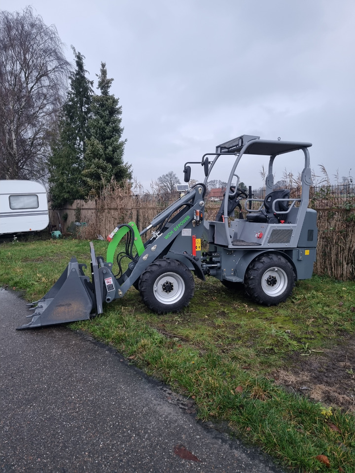 Utovarivač točkaš WCM L2110e E-Power: slika 15