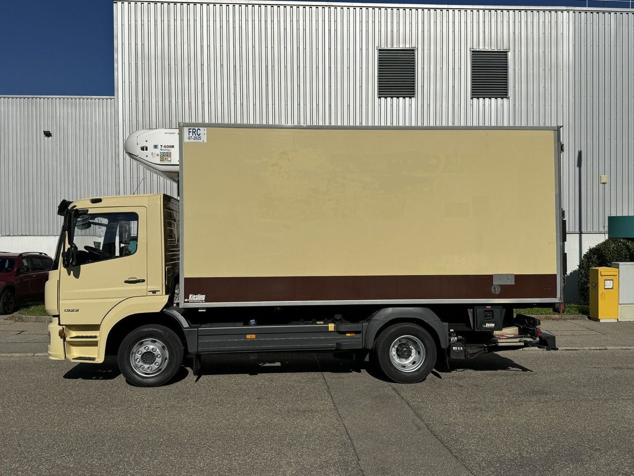Mercedes-Benz Atego 1323L 4-Fleisch-Rohrbahnen TK T600R ATM - Hladnjača: slika 5 Mercedes-Benz Atego 1323L 4-Fleisch-Rohrbahnen TK T600R ATM - Hladnjača: slika 5