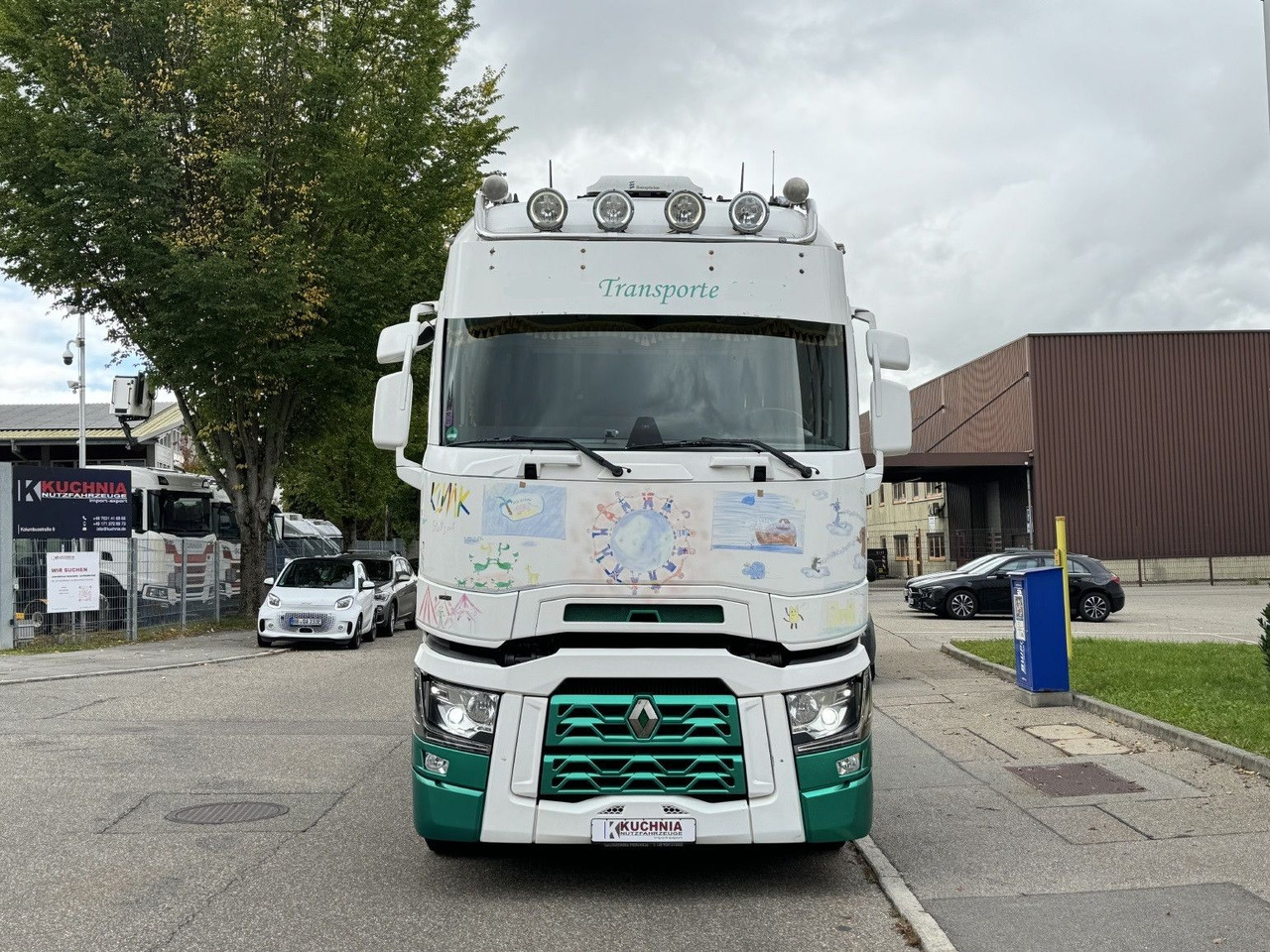 Renault T520 HIGHCAB Comfort 2-Tanks Retarder Airbrush - Tegljač: slika 2 Renault T520 HIGHCAB Comfort 2-Tanks Retarder Airbrush - Tegljač: slika 2