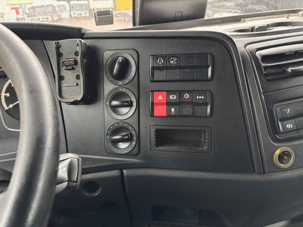 Lizing  Mercedes-Benz Atego 818L, Euro-6, Klima, LBW Mercedes-Benz Atego 818L, Euro-6, Klima, LBW: slika 14