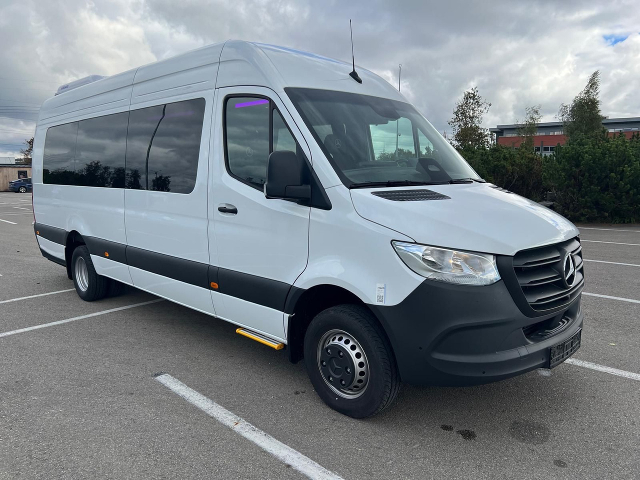 Mercedes-Benz Sprinter 517 Komfort XL, 21 SS - Minibus, Putnički kombi: slika 1 Mercedes-Benz Sprinter 517 Komfort XL, 21 SS - Minibus, Putnički kombi: slika 1
