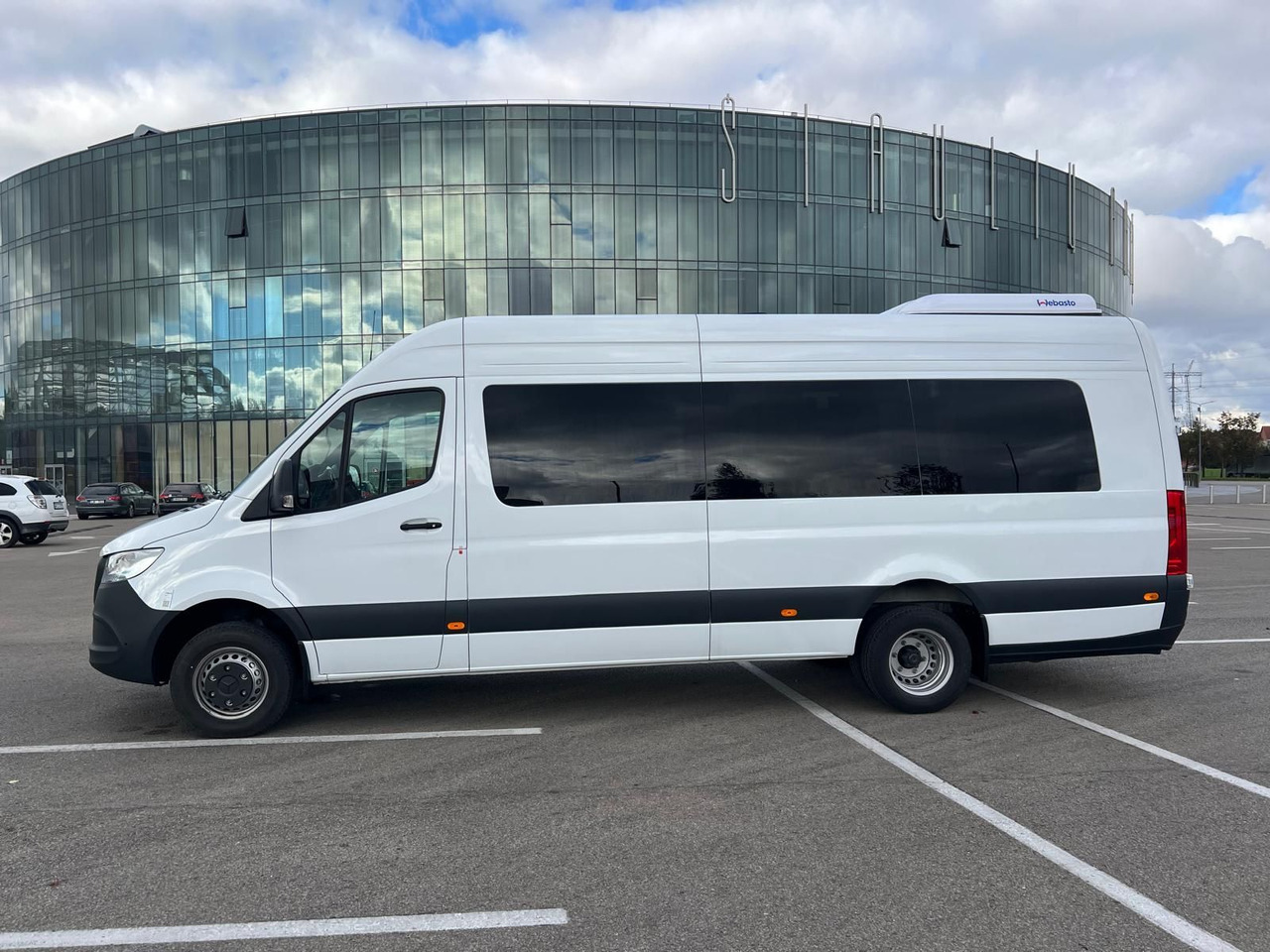 Mercedes-Benz Sprinter 517 Komfort XL, 21 SS - Minibus, Putnički kombi: slika 4 Mercedes-Benz Sprinter 517 Komfort XL, 21 SS - Minibus, Putnički kombi: slika 4