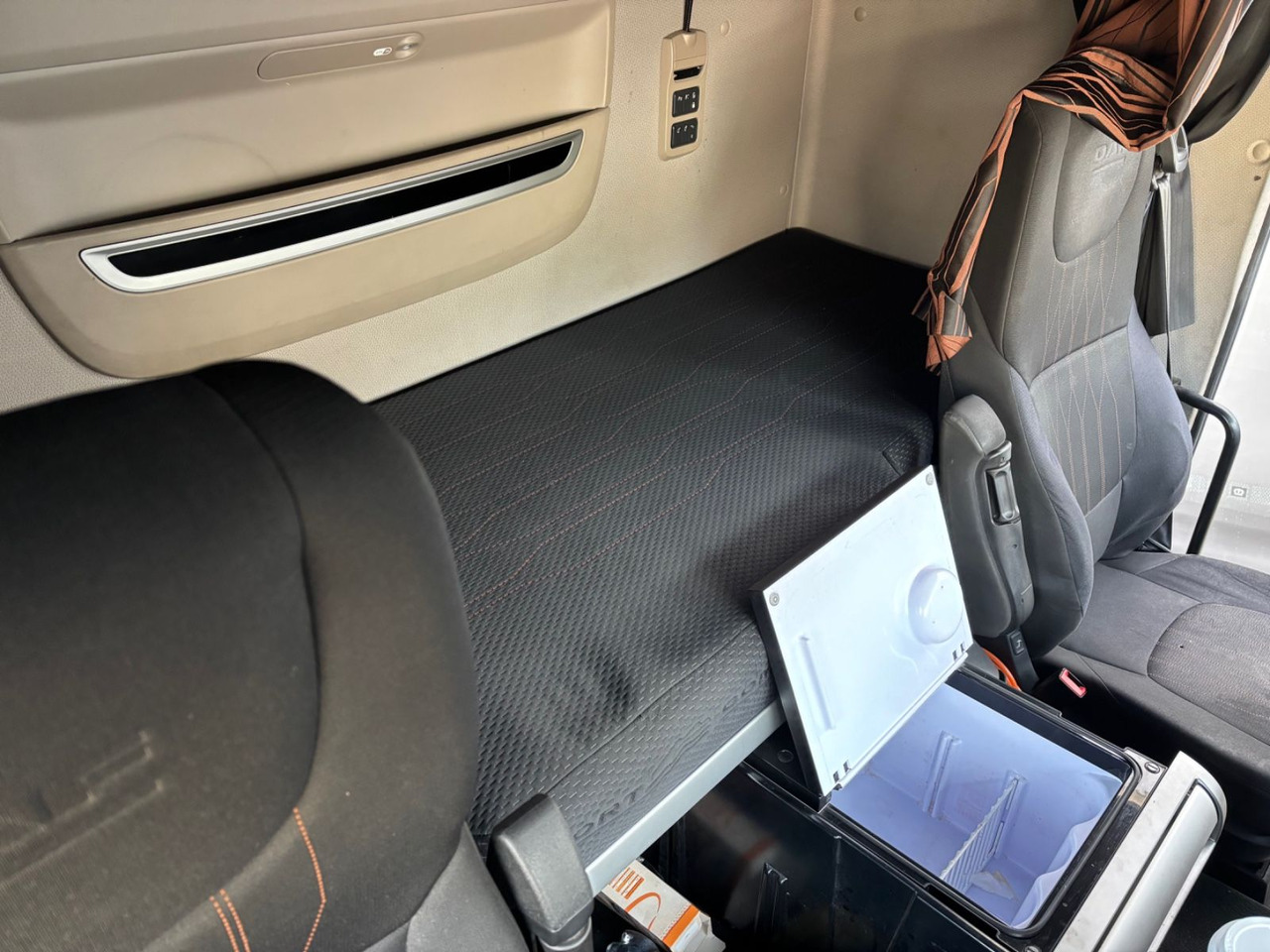 DAF XF 480 FT SSC, Euro-6, Motorschaden, Standklima - Tegljač: slika 5 DAF XF 480 FT SSC, Euro-6, Motorschaden, Standklima - Tegljač: slika 5