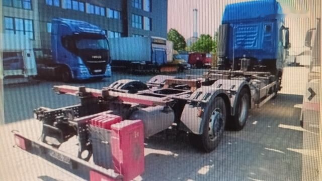 IVECO 26460 - Kamion za prevoz kontejnera/ Kamion sa promenjivim sandukom: slika 5 IVECO 26460 - Kamion za prevoz kontejnera/ Kamion sa promenjivim sandukom: slika 5