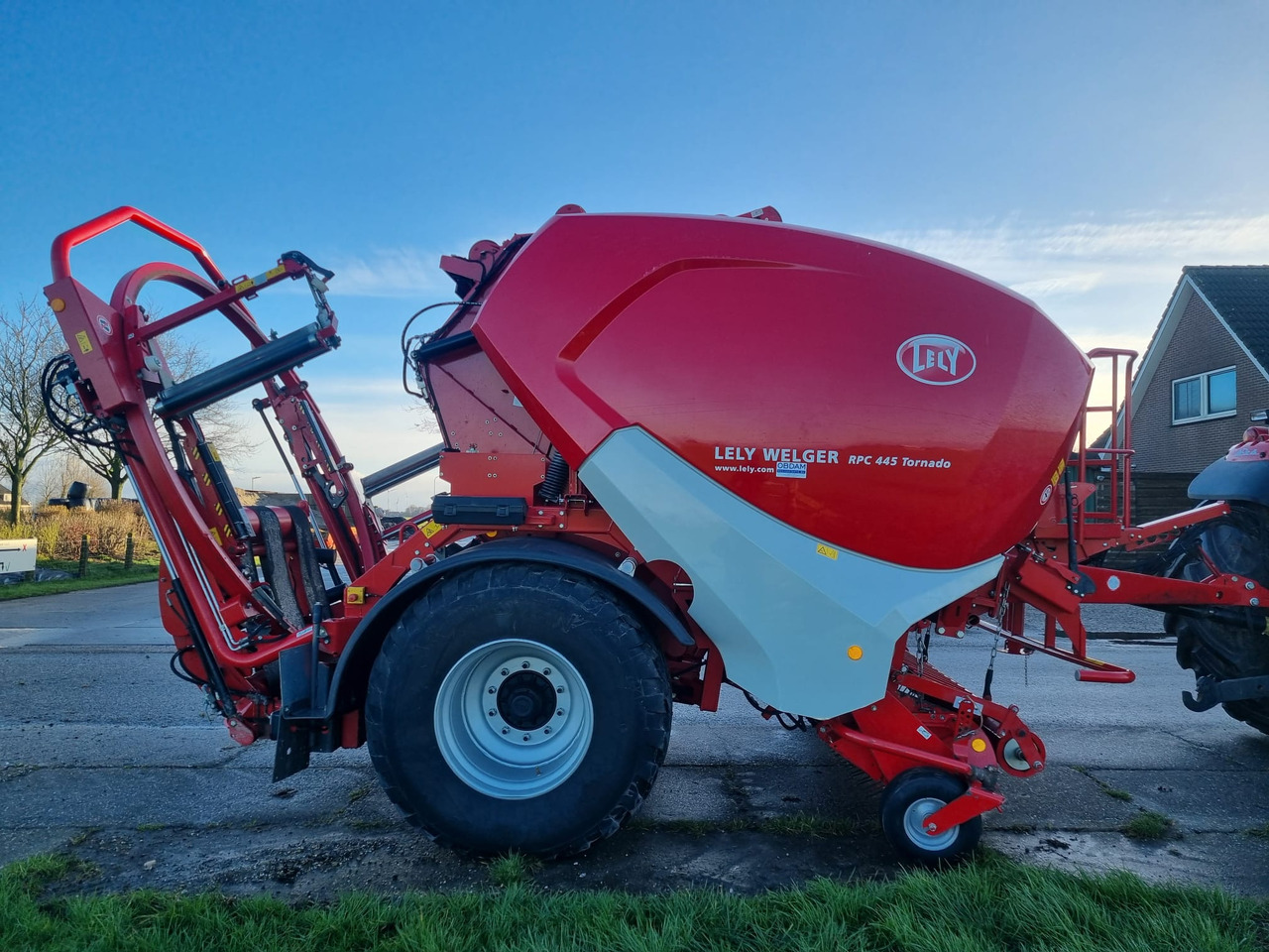 LELY WELGER RPC 160V - Omotač za bale: slika 1 LELY WELGER RPC 160V - Omotač za bale: slika 1