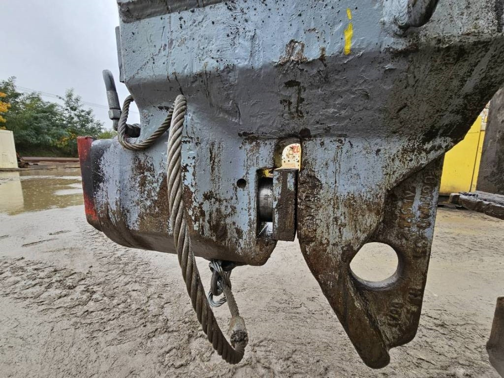 ABI Muller MS-M10000T Sennebogen SR28T bauer bg rg rtg - Malj za nabijanje: slika 5 ABI Muller MS-M10000T Sennebogen SR28T bauer bg rg rtg - Malj za nabijanje: slika 5