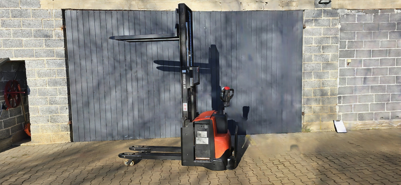 BT SWE 200 D initilal lift, wstępne podnoszenie wideł - Slagač: slika 5 BT SWE 200 D initilal lift, wstępne podnoszenie wideł - Slagač: slika 5