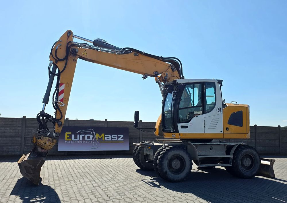 Liebherr A918 COMPACT, 2014 ROK, SW 48 LIKUFIX szybkozłącze - Bager točkaš: slika 1 Liebherr A918 COMPACT, 2014 ROK, SW 48 LIKUFIX szybkozłącze - Bager točkaš: slika 1