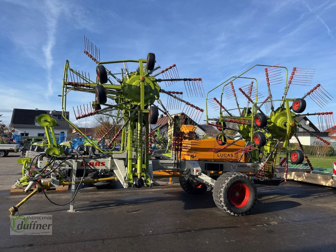 CLAAS Liner 3000 - Prevrtač/ Grabuljač: slika 4 CLAAS Liner 3000 - Prevrtač/ Grabuljač: slika 4