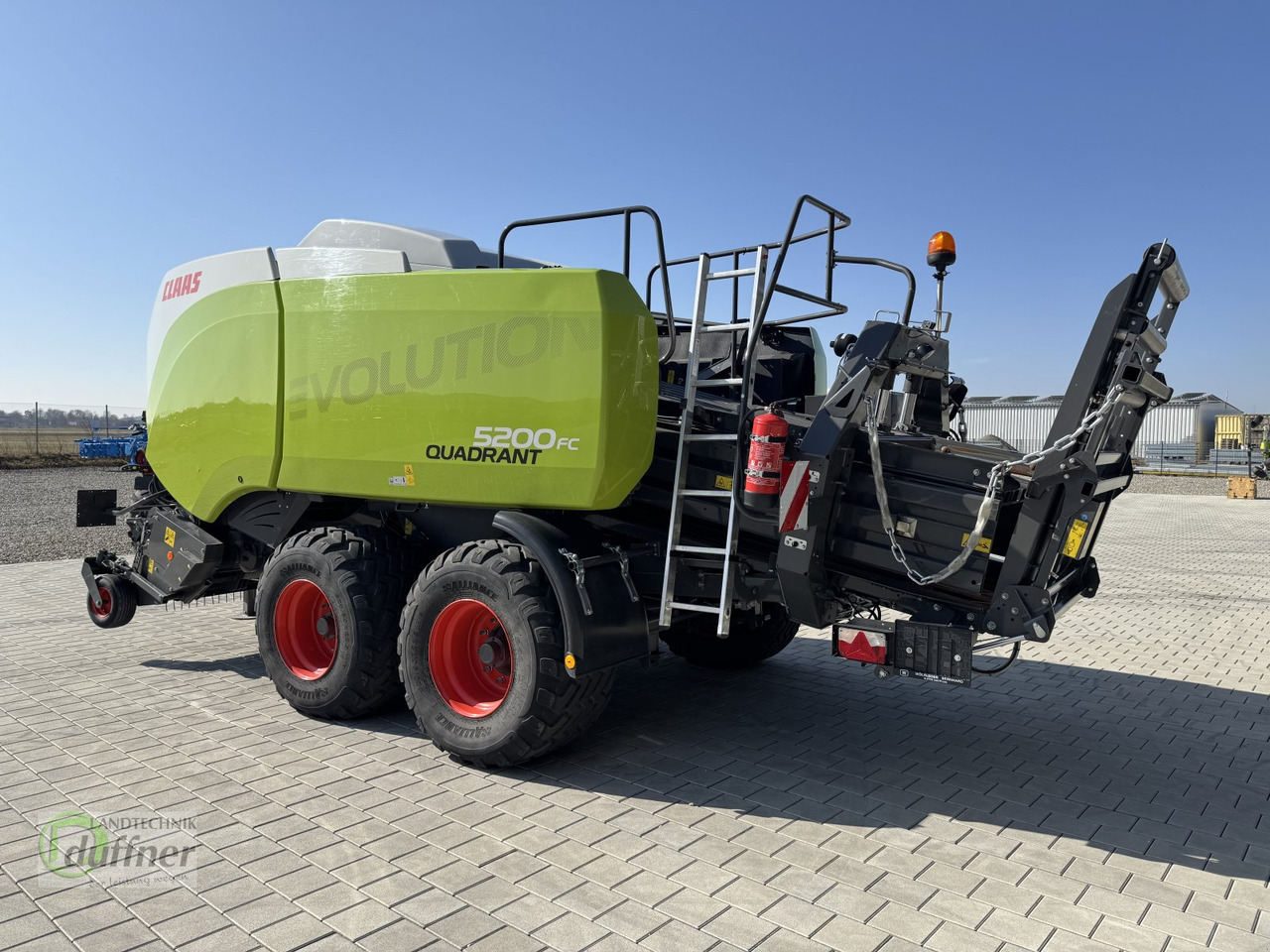 CLAAS Quadrant 5200 FC Evolution - Balirka za kockaste bale: slika 4 CLAAS Quadrant 5200 FC Evolution - Balirka za kockaste bale: slika 4