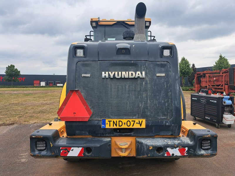 Hyundai HL940 - Utovarivač točkaš: slika 4 Hyundai HL940 - Utovarivač točkaš: slika 4