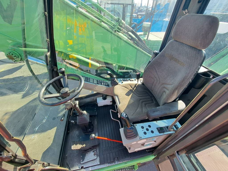 Sennebogen 825 M - Bager za obradu otpada/ Industrije: slika 5 Sennebogen 825 M - Bager za obradu otpada/ Industrije: slika 5