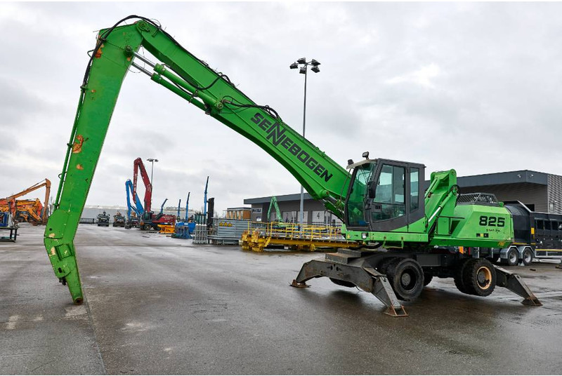 Sennebogen 825 M - Bager za obradu otpada/ Industrije: slika 3 Sennebogen 825 M - Bager za obradu otpada/ Industrije: slika 3