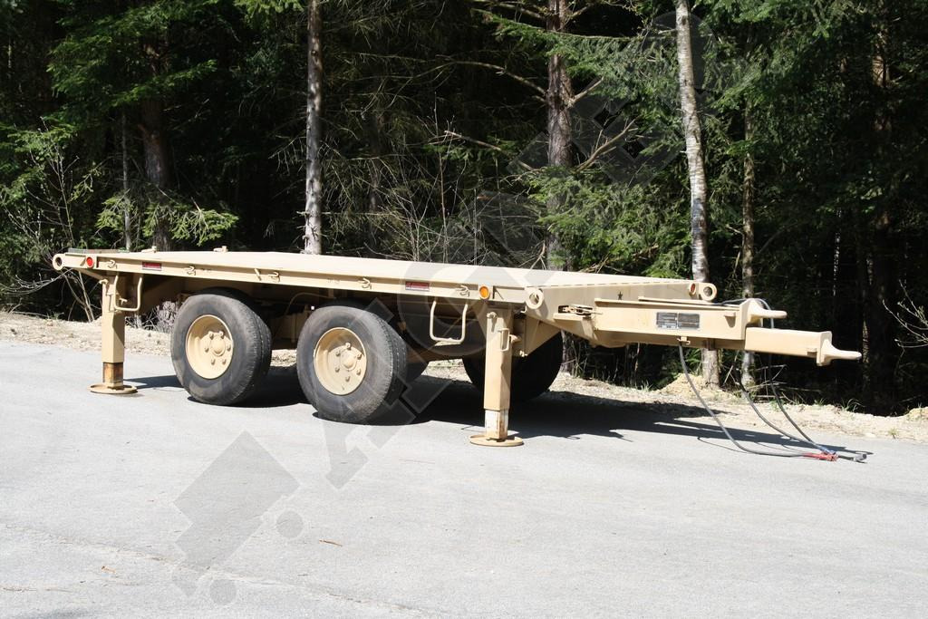 UTB (Utility, Tool and Body) XM1073 T/A - Plato prikolica: slika 2 UTB (Utility, Tool and Body) XM1073 T/A - Plato prikolica: slika 2