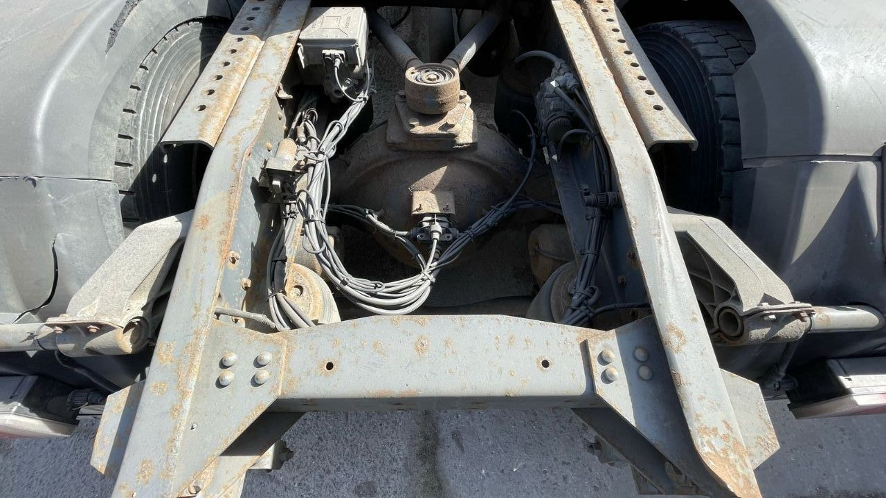 DAF CF 85.430 Tractor head - Tegljač: slika 4 DAF CF 85.430 Tractor head - Tegljač: slika 4