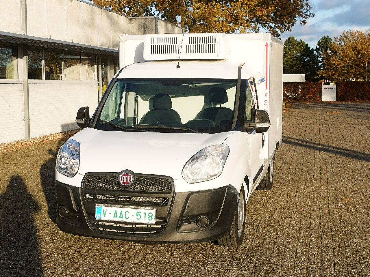 Fiat DOBLO 1.6 KUHLKOFFER CARRIER XARIOS -20 / AIRCO - Dostavno vozilo hladnjača: slika 4 Fiat DOBLO 1.6 KUHLKOFFER CARRIER XARIOS -20 / AIRCO - Dostavno vozilo hladnjača: slika 4
