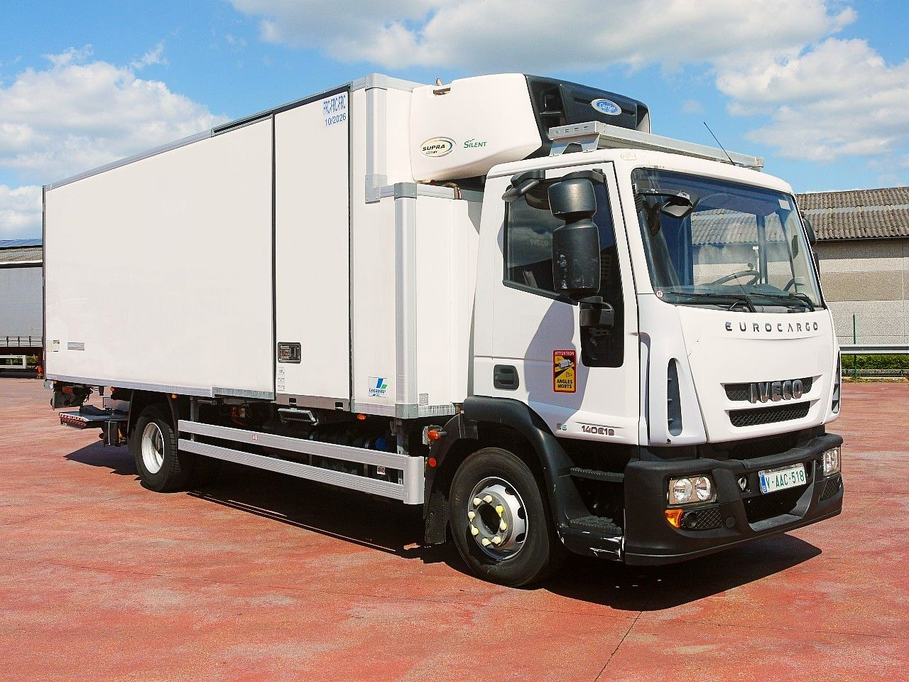 Iveco 140E19 EUROCARGO KUHLKOFFER CARRIER SUPRA 1250MT - Hladnjača: slika 2 Iveco 140E19 EUROCARGO KUHLKOFFER CARRIER SUPRA 1250MT - Hladnjača: slika 2